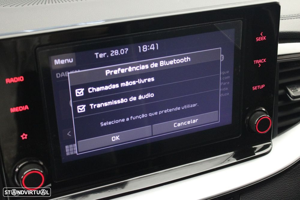 Kia XCeed 1.6 GDi PHEV Drive — fotografia 17