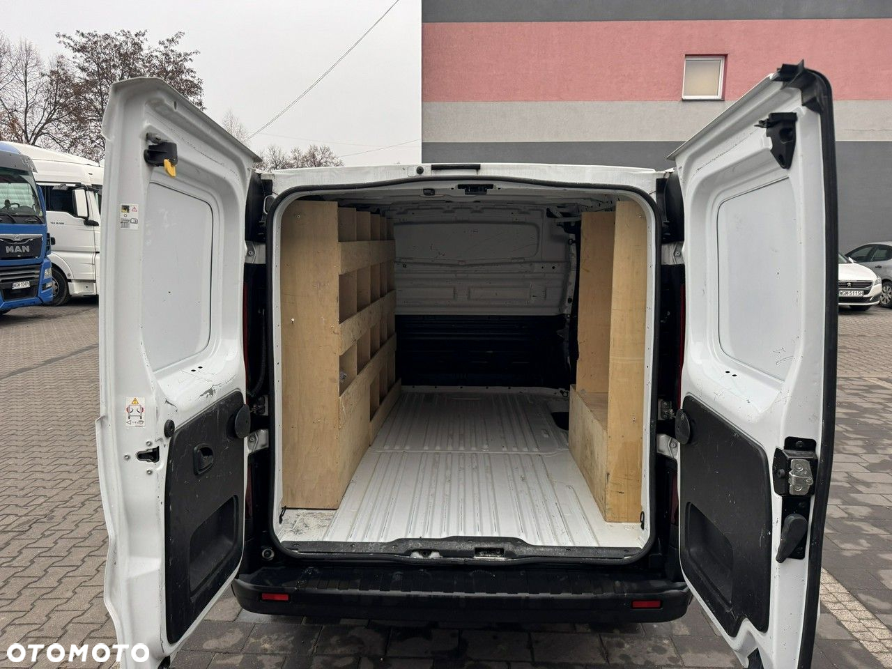 Renault Trafic - 5