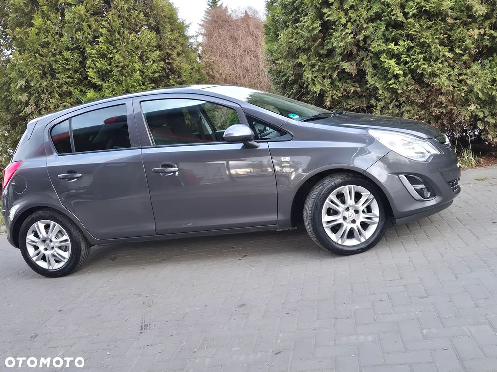 Opel Corsa 1.4 16V Satellite - 17