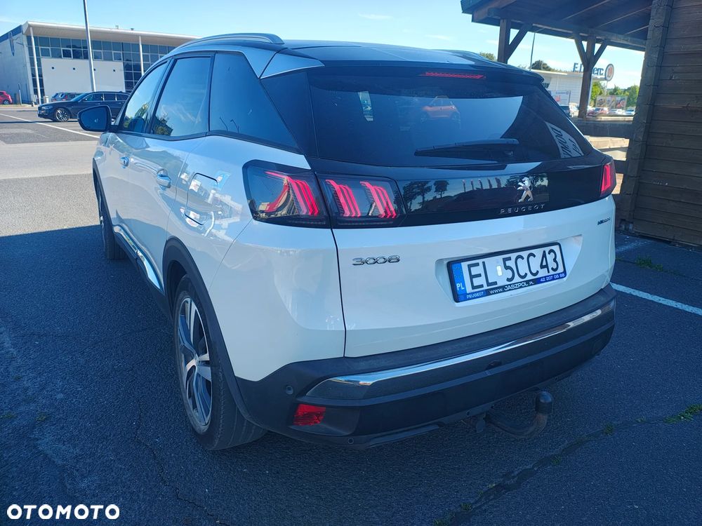Peugeot 3008 1.6 PureTech Hybrid4 PHEV Road Trip S&S EAT8 - 5