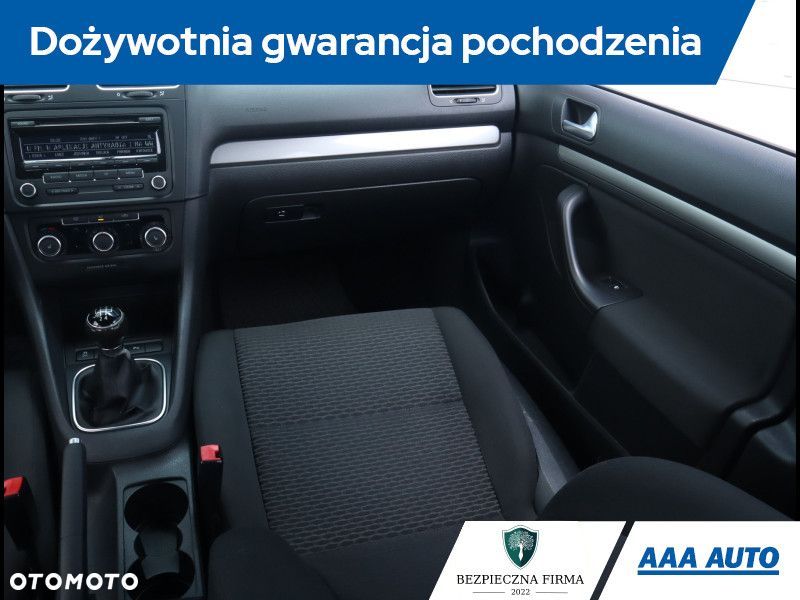Volkswagen Golf - 9