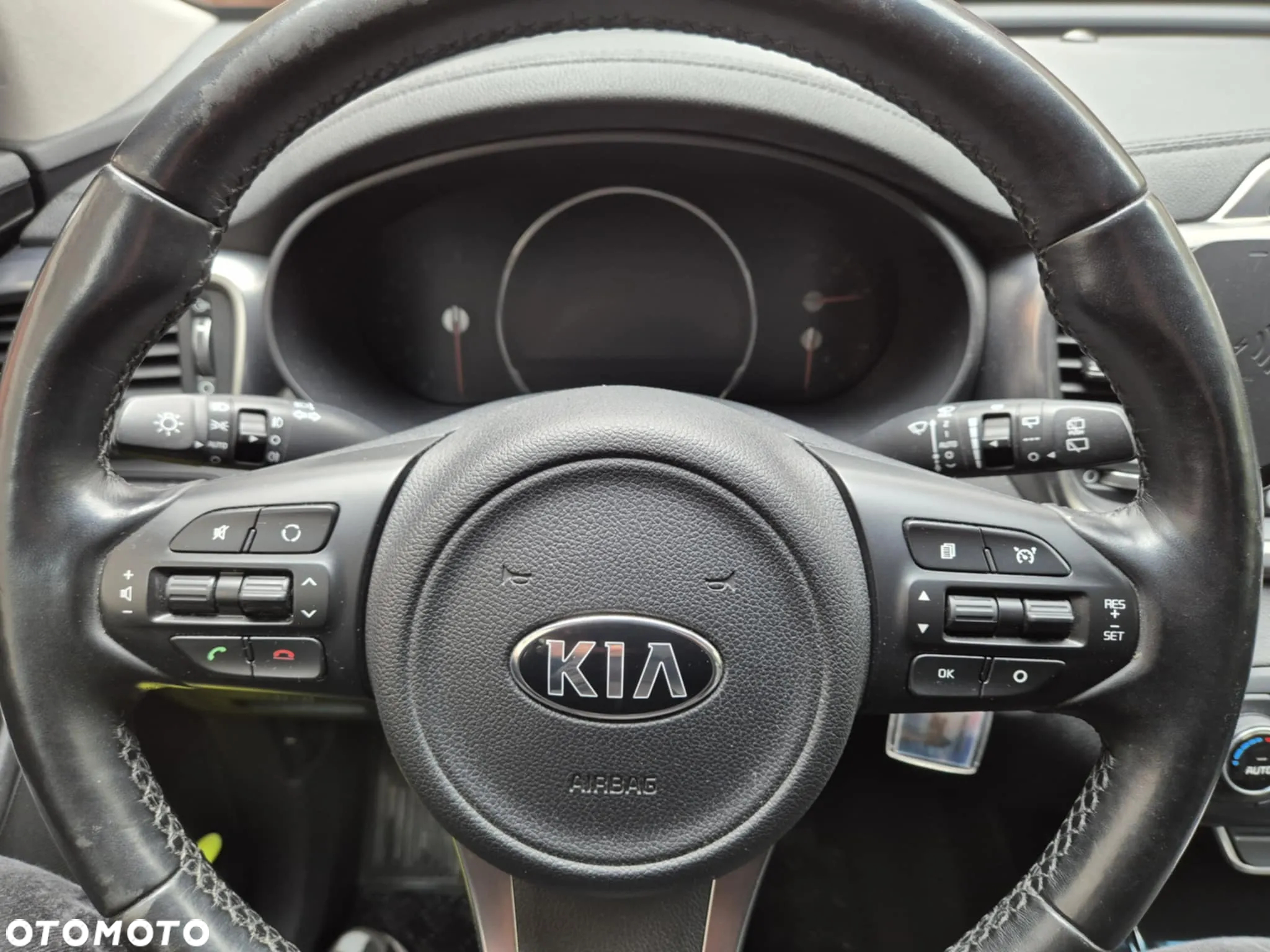 Kia Sorento 2.0 CRDI XL - 11