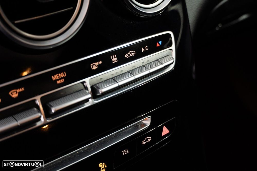 Mercedes-Benz GLC 350 e Coupé AMG Line 4-Matic - 29