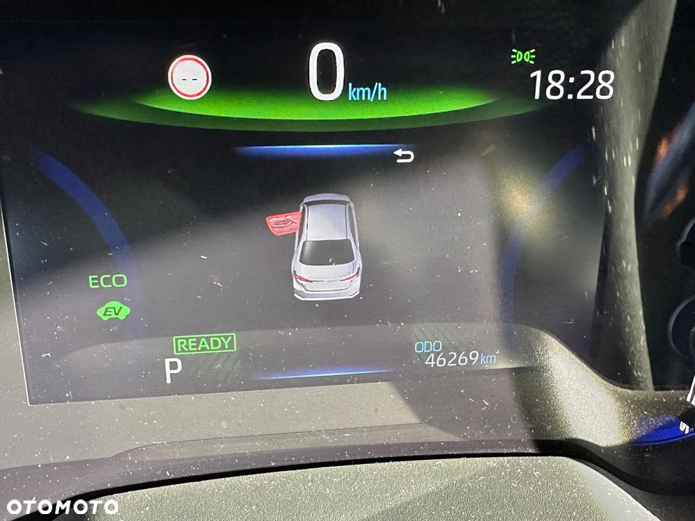 Toyota Corolla 1.8 Hybrid Selection - 12