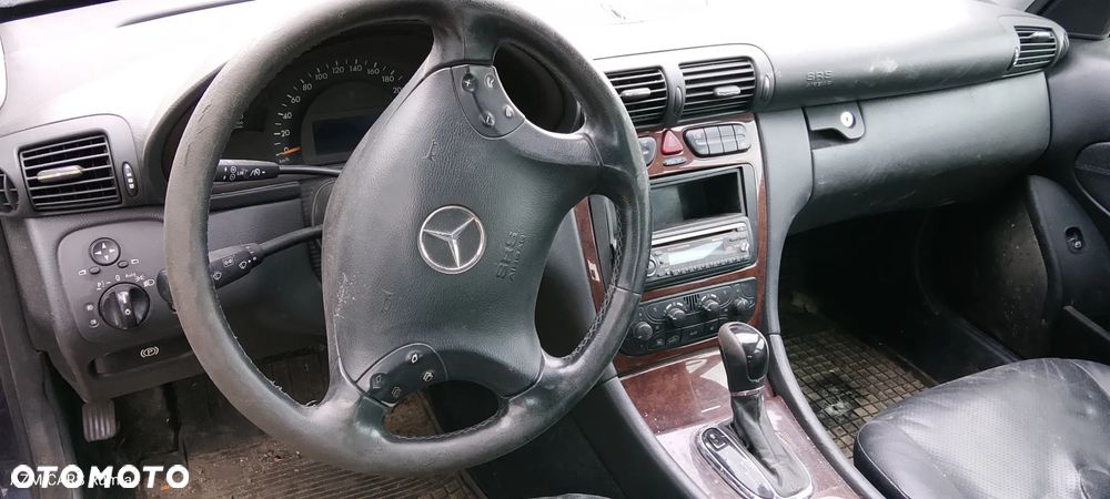 MERCEDES W203 C-KLASA - 7
