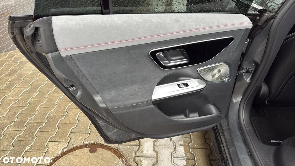 Mercedes-Benz EQE - 15