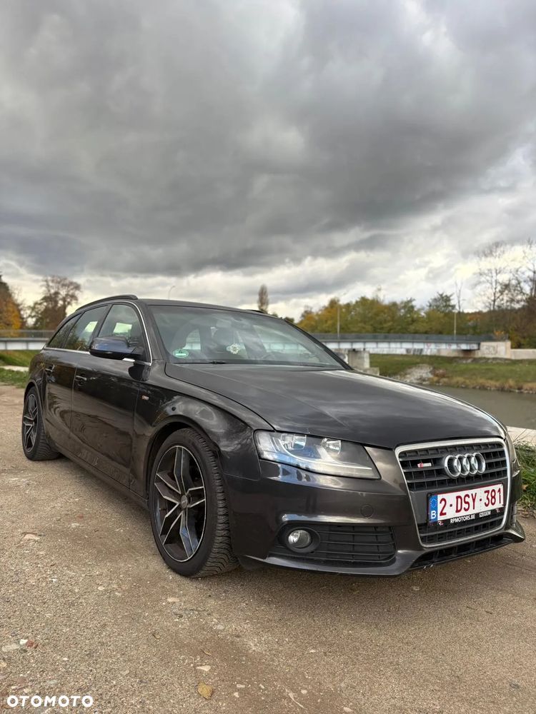 Audi A4 - 1