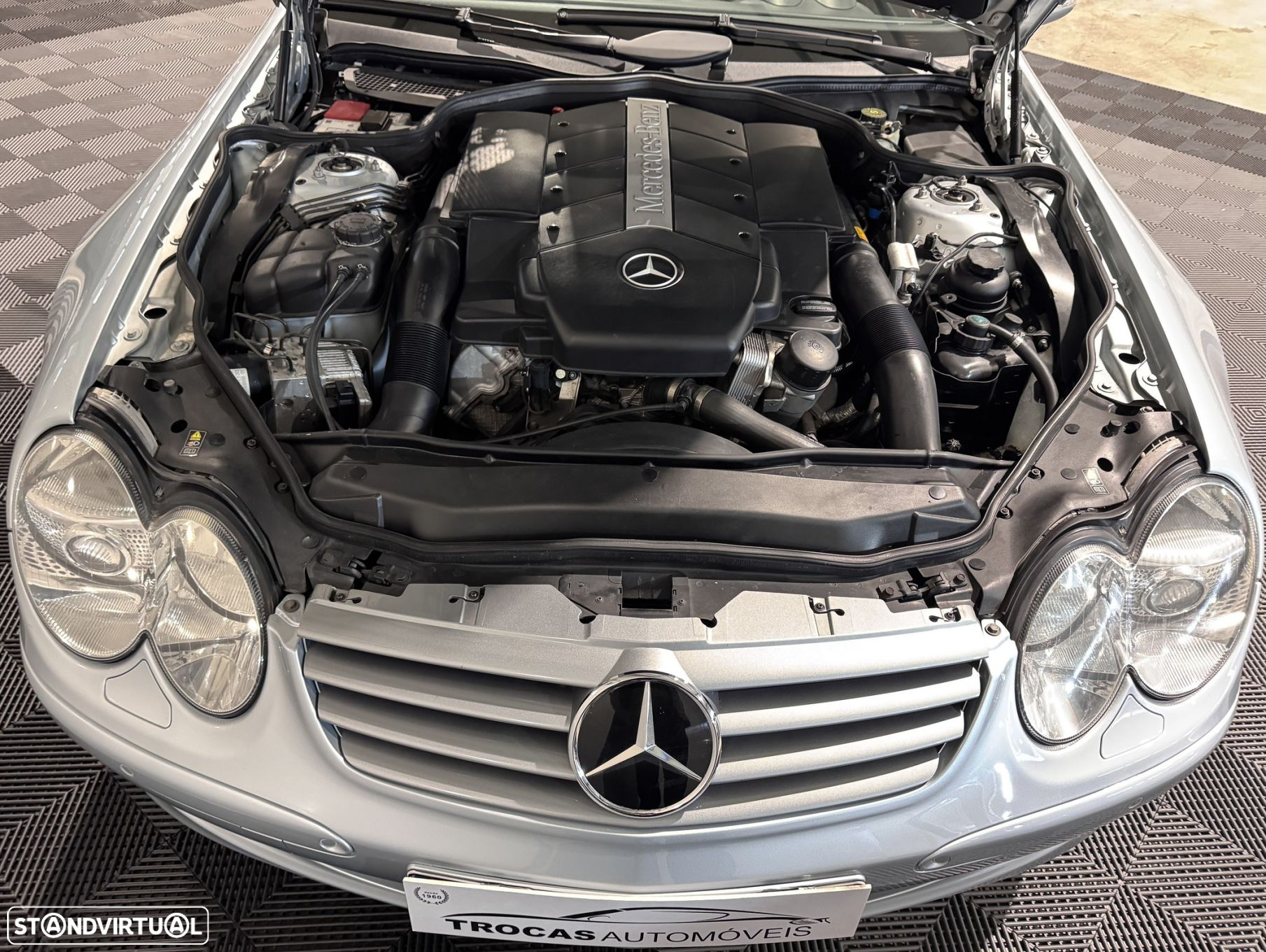 Mercedes-Benz SL 500 Standard - 38