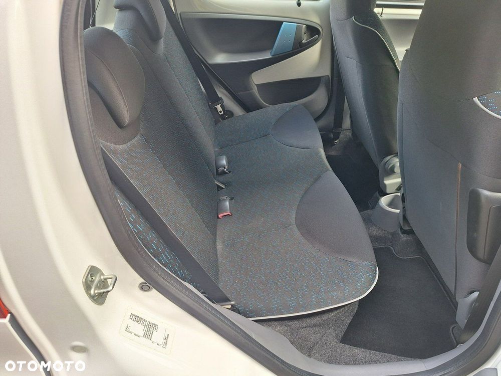 Peugeot 107 70 Millesim 200 - 14
