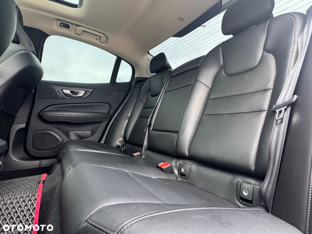 Volvo S60 - 20