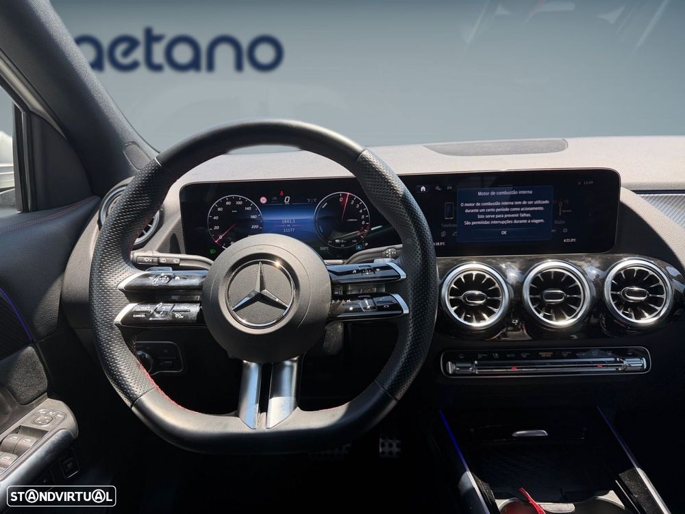 Mercedes-Benz GLA 250 e AMG Line - 12