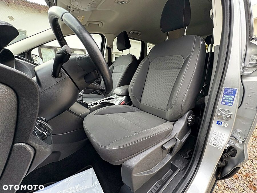 Ford Kuga 1.5 EcoBoost 2x4 Business Edition - 18