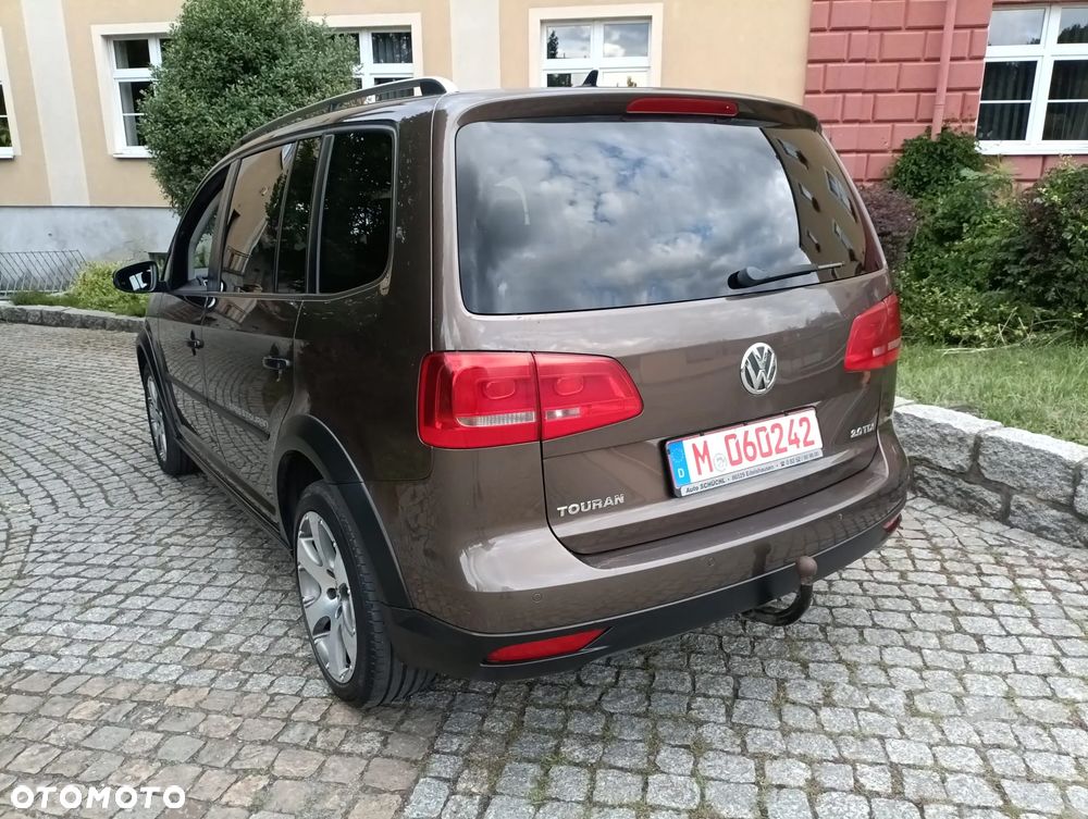 Volkswagen Touran 2.0 TDI DPF Cross - 5