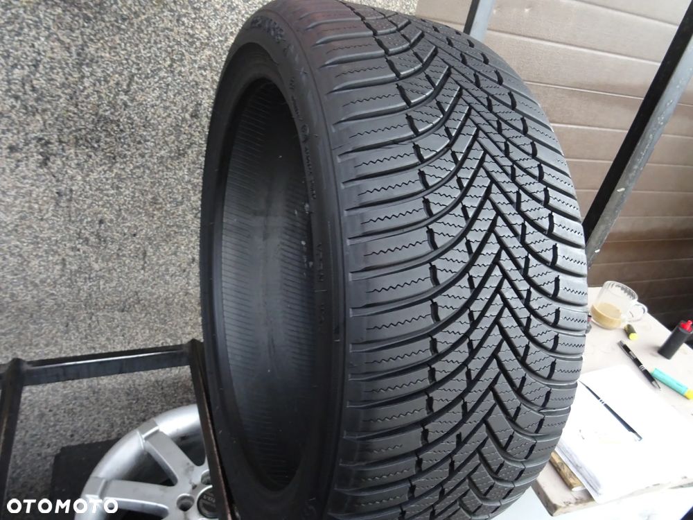 225/40/R18 92Y Extra loud Firestone Multiseason - 2