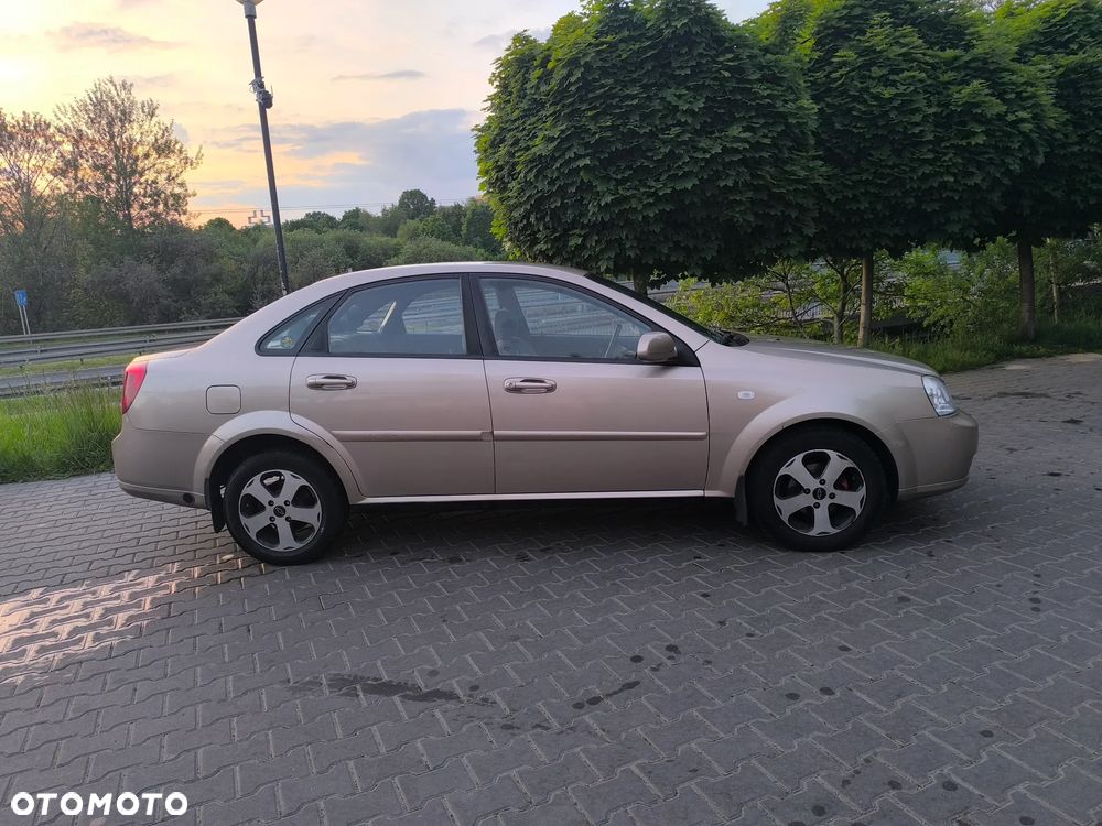 Chevrolet Lacetti 1.4 SE / Star (klm) - 2