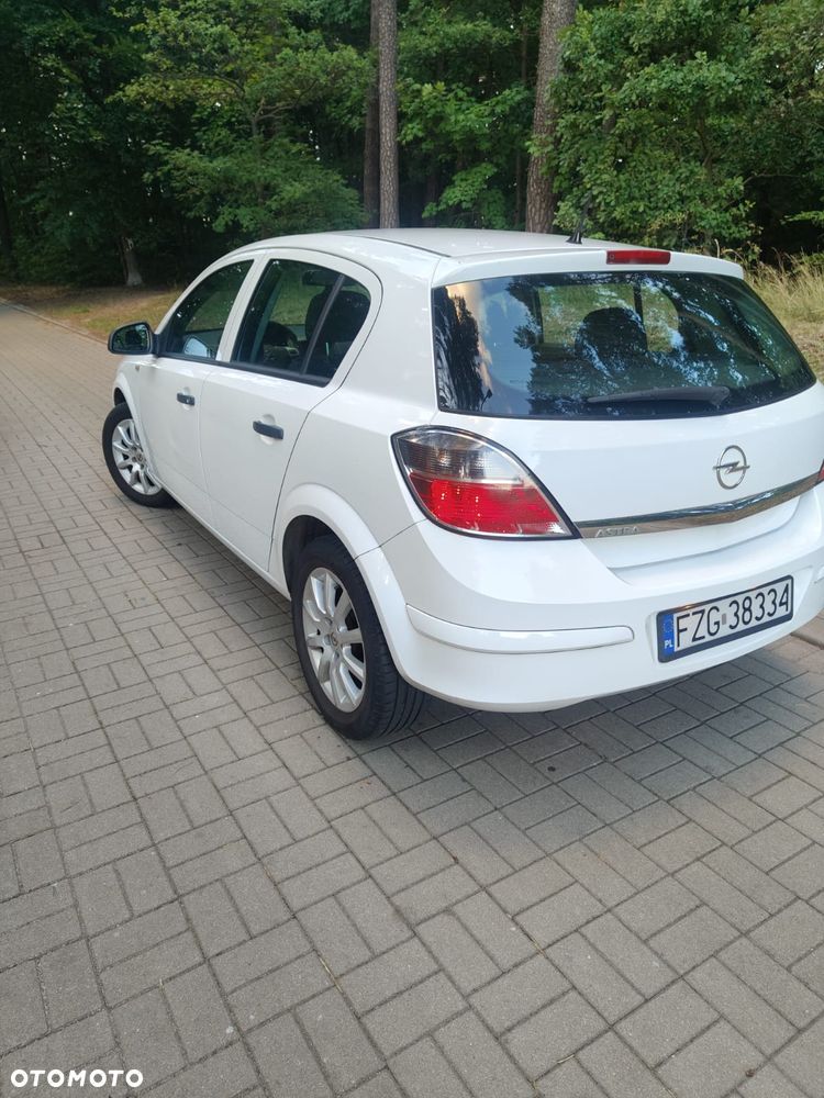 Opel Astra 1.4 - 6