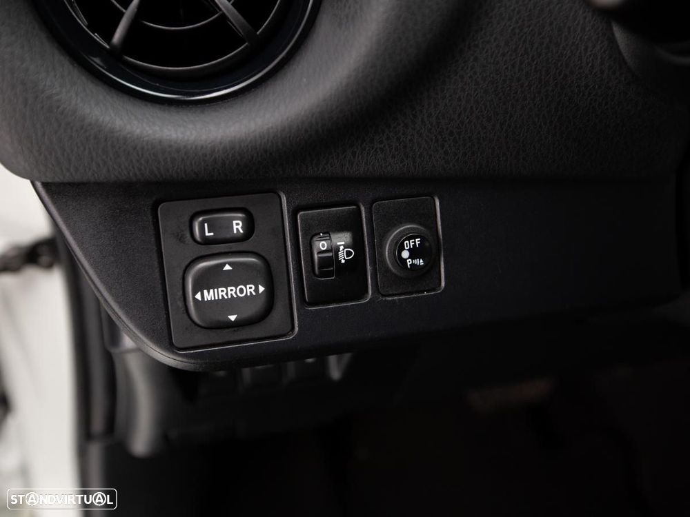 Toyota Yaris 1.5 HSD Square Collec.White - 14