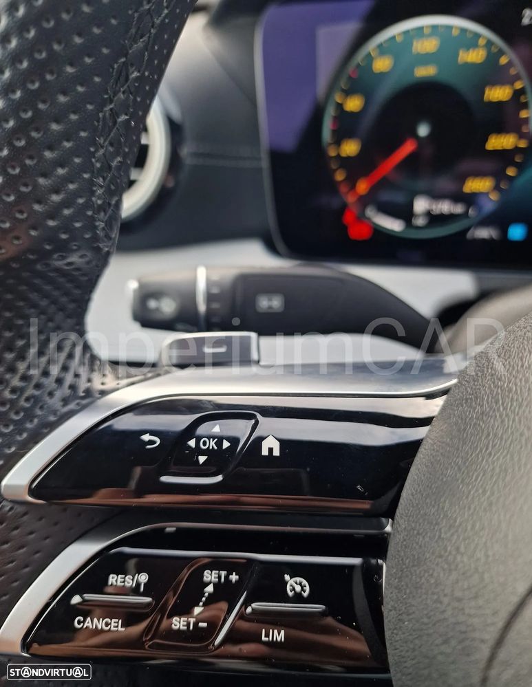 Mercedes-Benz E 300 de 4Matic 9G-TRONIC AMG Line - 17
