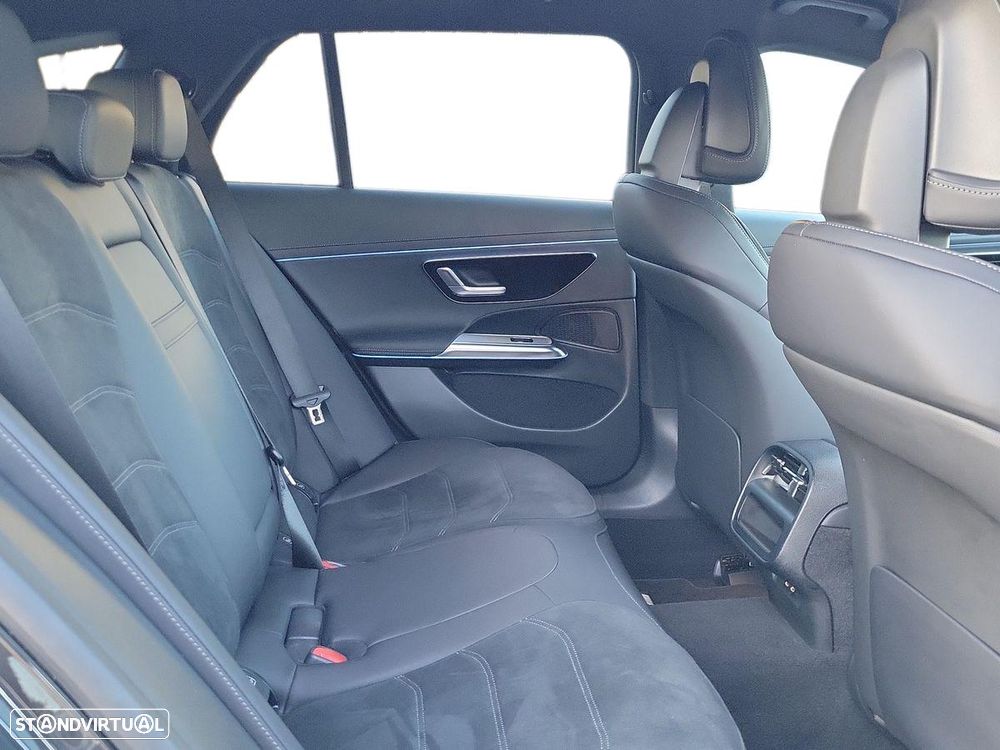 Mercedes-Benz E 300 de - 15