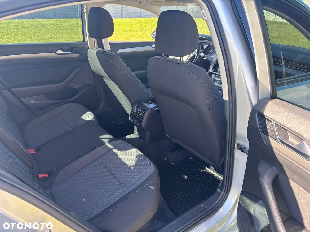 Volkswagen Passat 1.4 TSI BMT Comfortline - 13