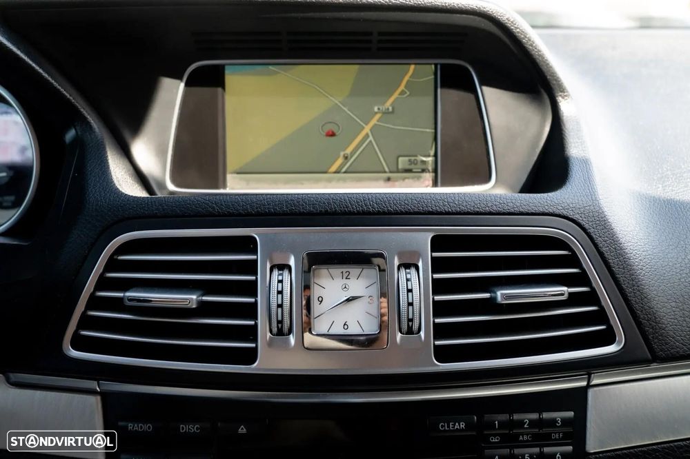 Mercedes-Benz E 220 CDi Elegance BE Auto. - 17