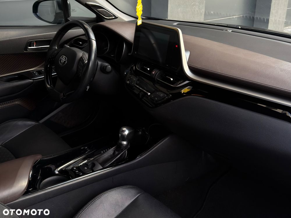 Toyota C-HR - 8