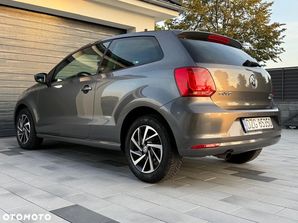 Volkswagen Polo 1.2 TSI (Blue Motion Technology) SOUND - 32