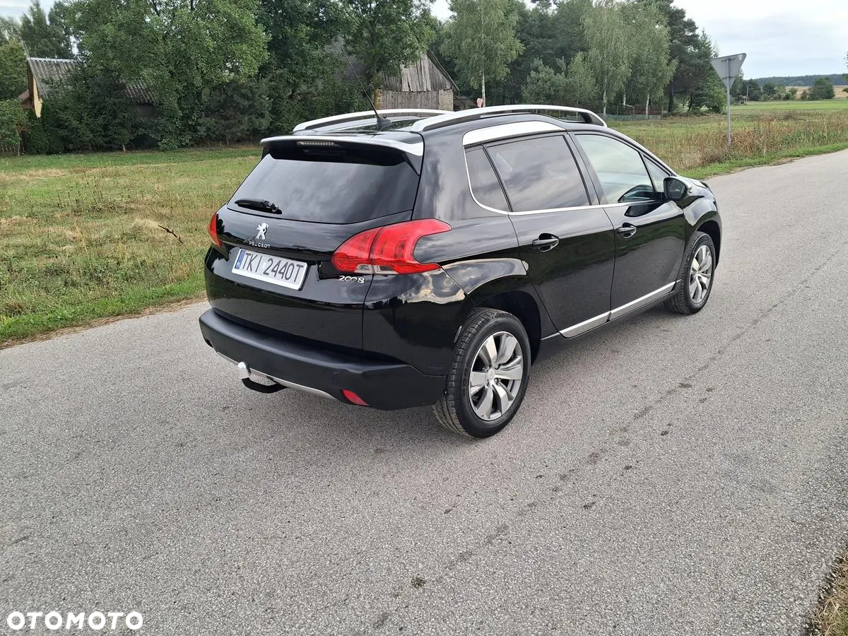 Peugeot 2008 - 13