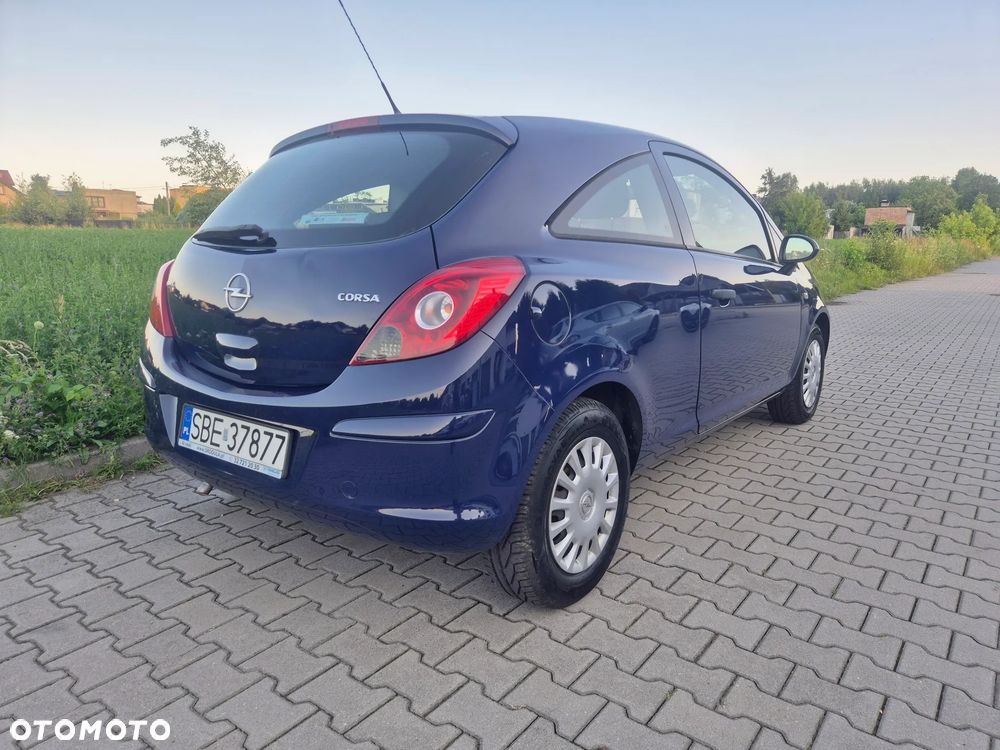 Opel Corsa 1.0 12V Essentia - 2