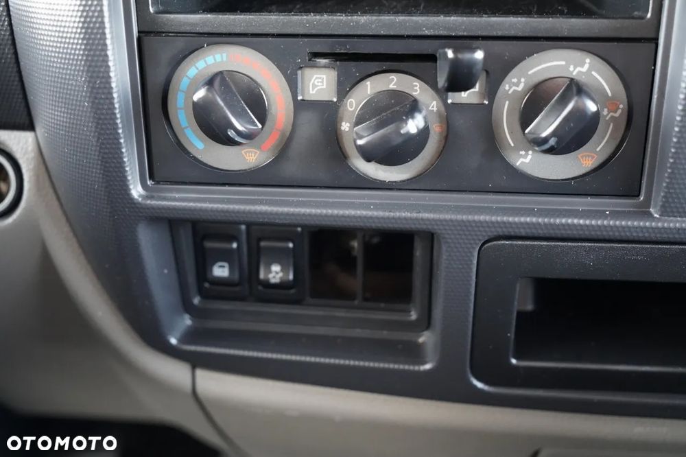 Nissan CABSTAR / ZWYŻKA 16,3 METRÓW / FRANCE ELEVATEUR /  BLIŹNIAK / UDŹWIG - 200 kg / 4 PODPORY / - 33