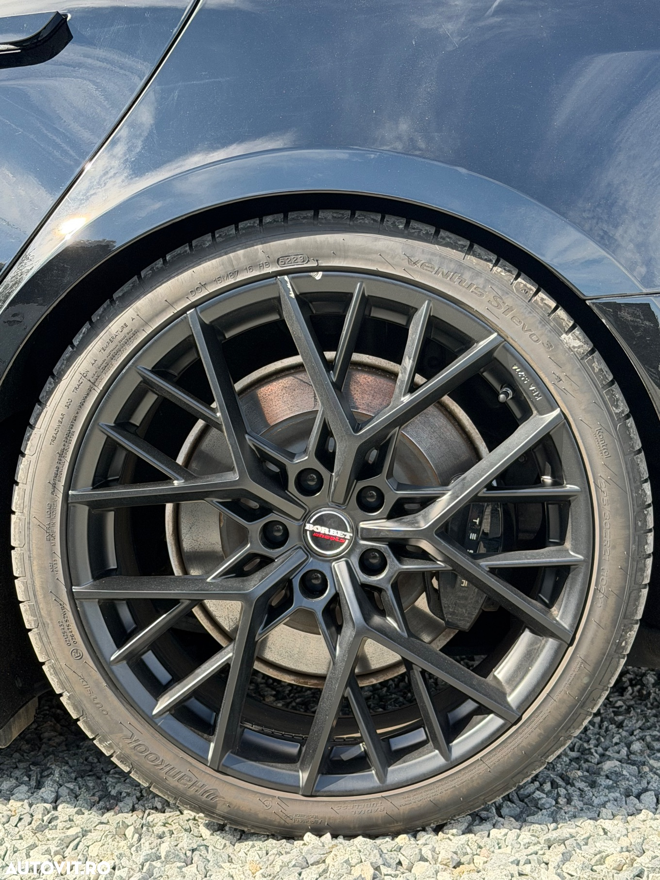 Tesla Model S Plaid - 21