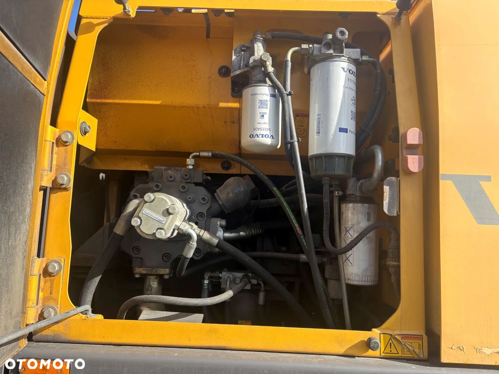 Volvo EW140C - 7