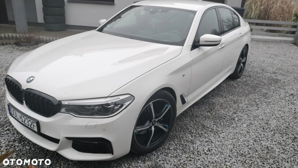 BMW Seria 5 530d xDrive M Sport sport - 2