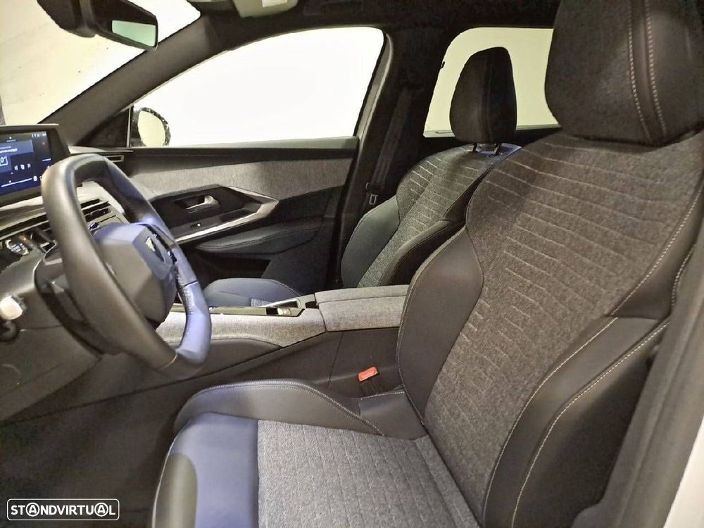 Peugeot 5008 1.2 Hybrid Allure e-DCS6 - 9