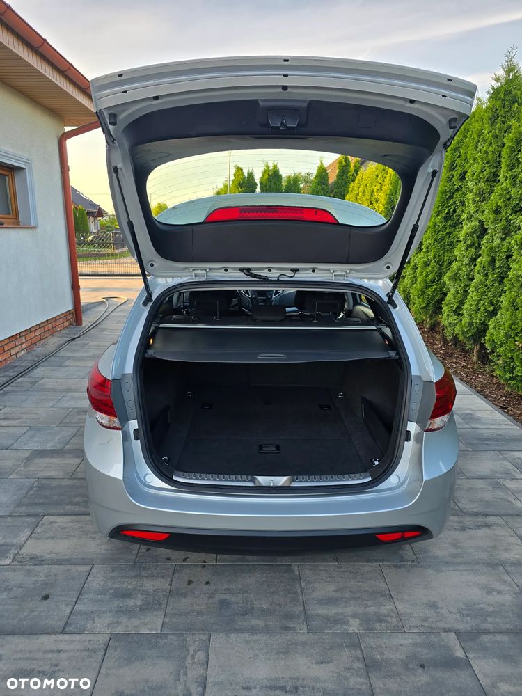 Hyundai i40 - 12