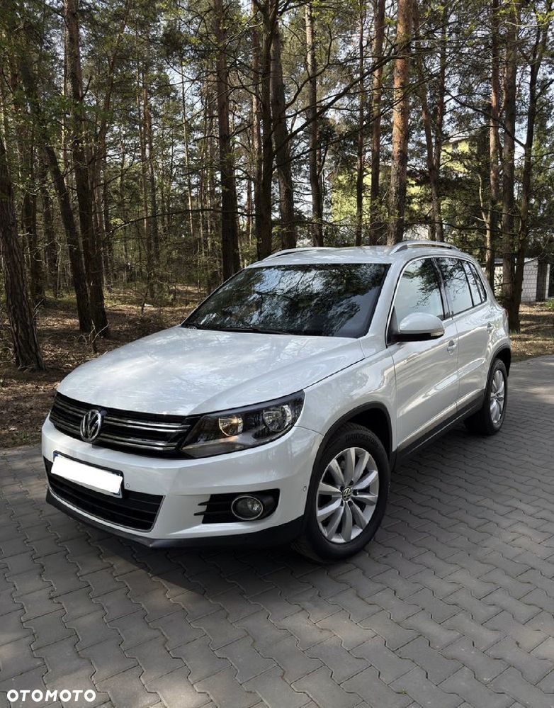 Volkswagen Tiguan - 1