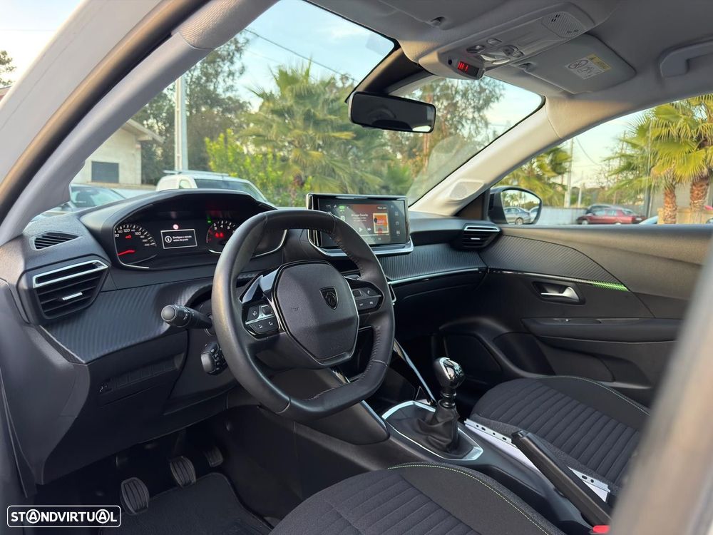 Peugeot 208 1.2 PureTech Active Pack - 21