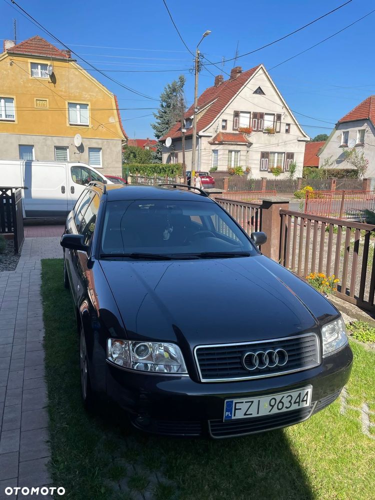 Audi A6 Avant - 1