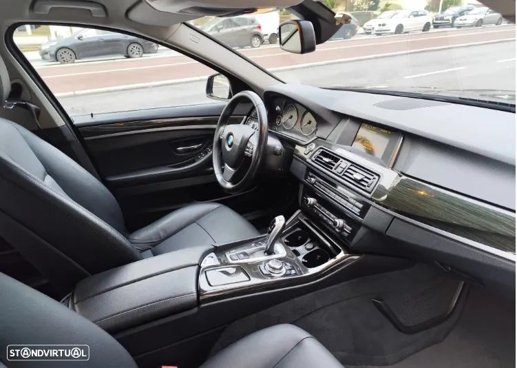 BMW 520 d Line Luxury Auto - 11
