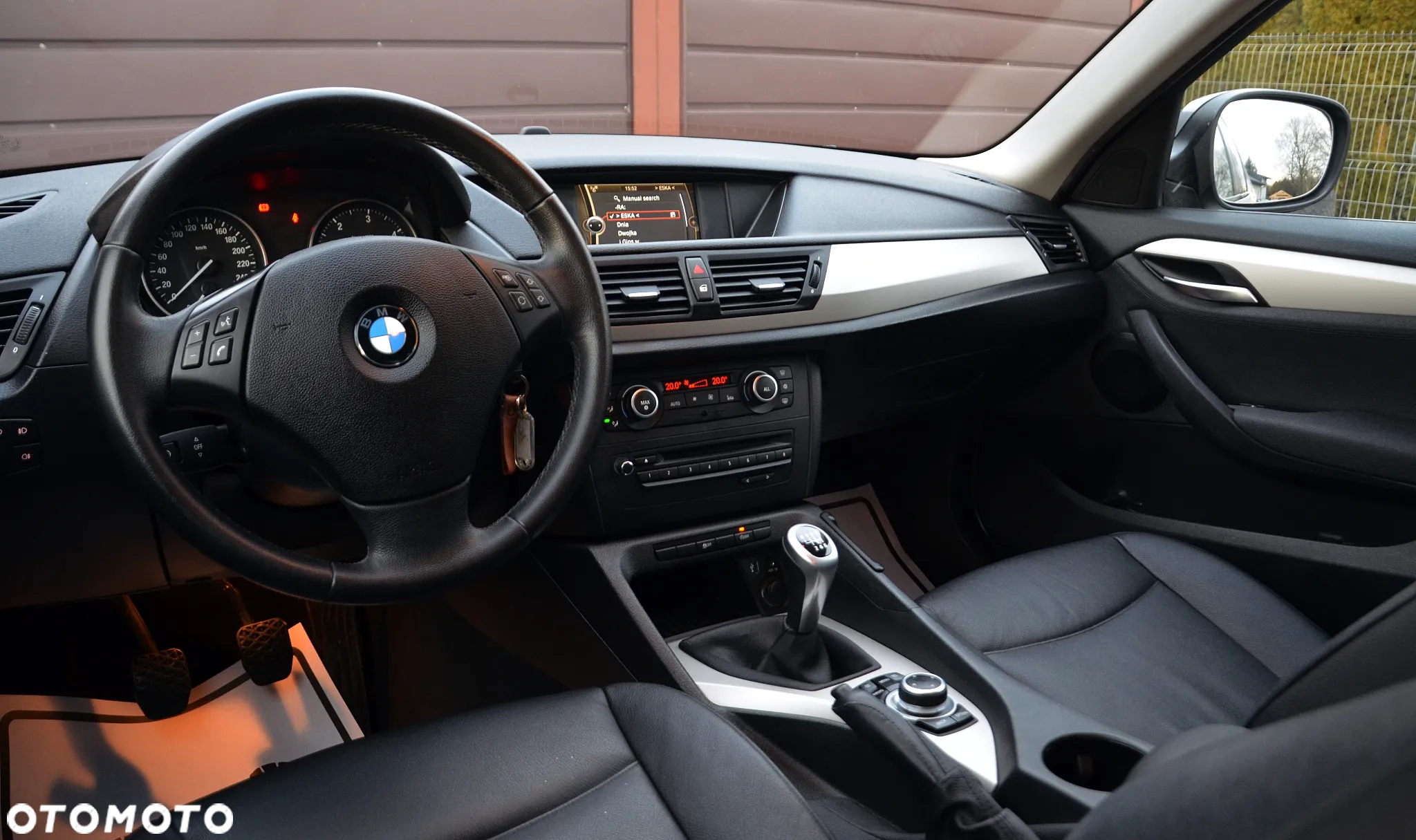 BMW X1 sDrive20d EfficientDynamics - 24