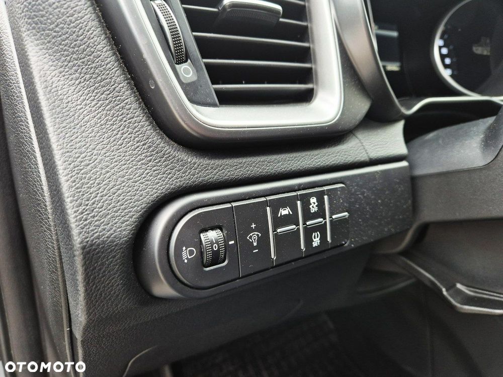 Kia Ceed 1.5 T-GDI M DCT - 13