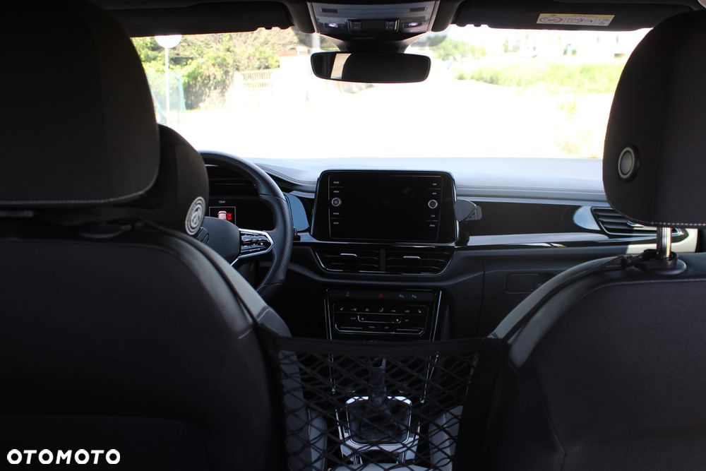 Volkswagen T-Roc 1.5 TSI R-Line DSG - 17