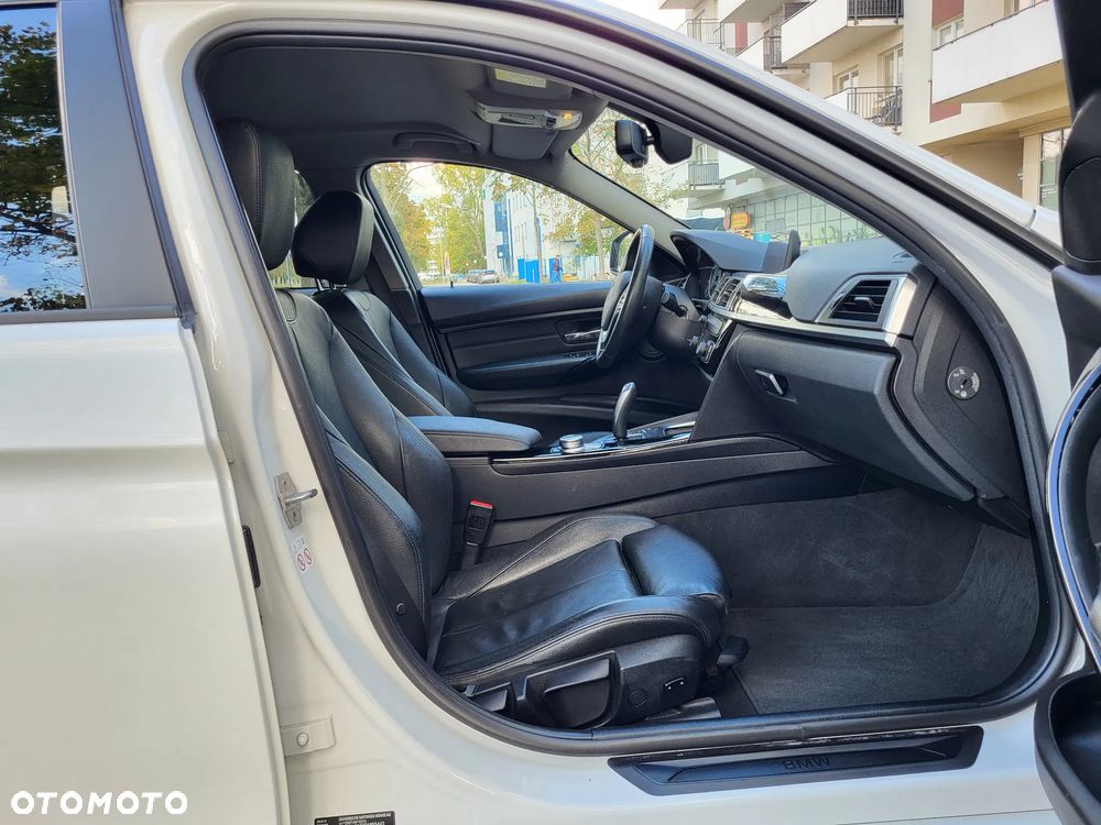 BMW Seria 3 320d Advantage - 36