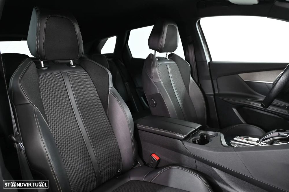 Peugeot 3008 - 5