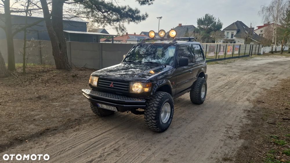 Mitsubishi Pajero 2.5 TD GL - 1