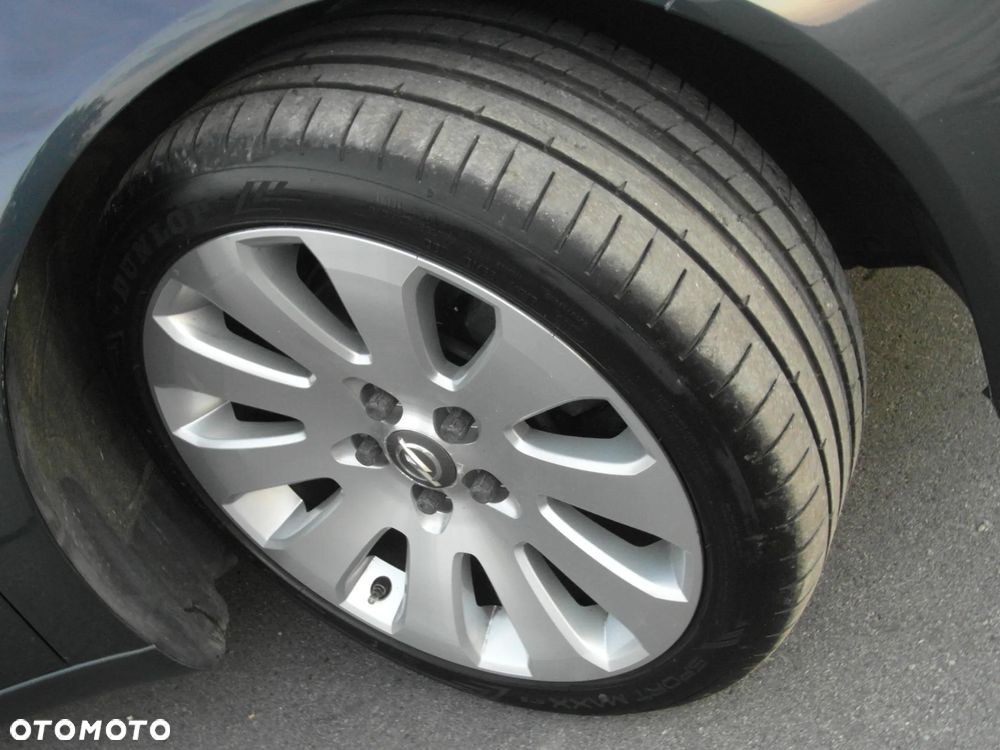 Opel Insignia 2.0 T Cosmo 4x4 - 33