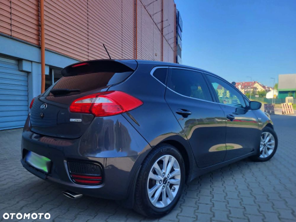 Kia Ceed 1.4 CVVT ISG Dream-Team Edition - 21