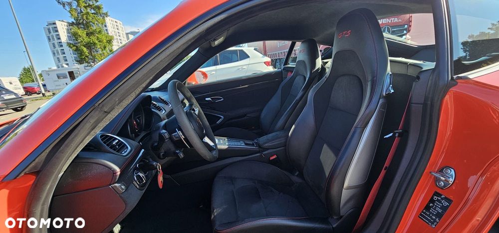 Porsche 718 Cayman - 9