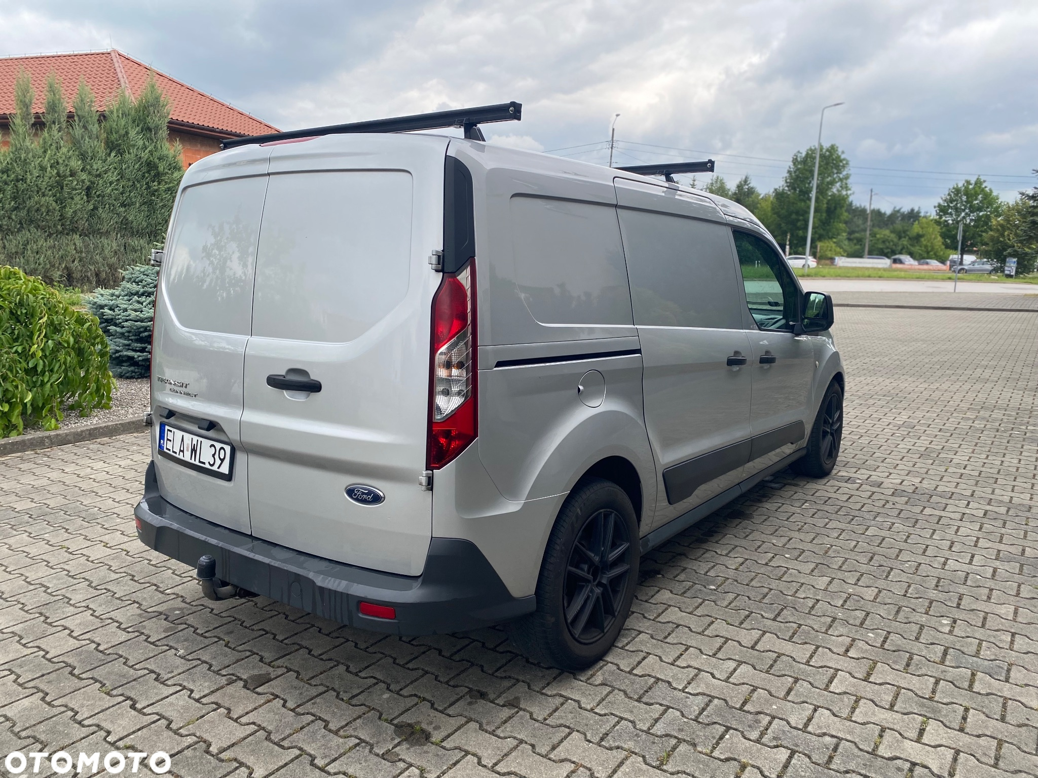 Ford Transit Connect - 10