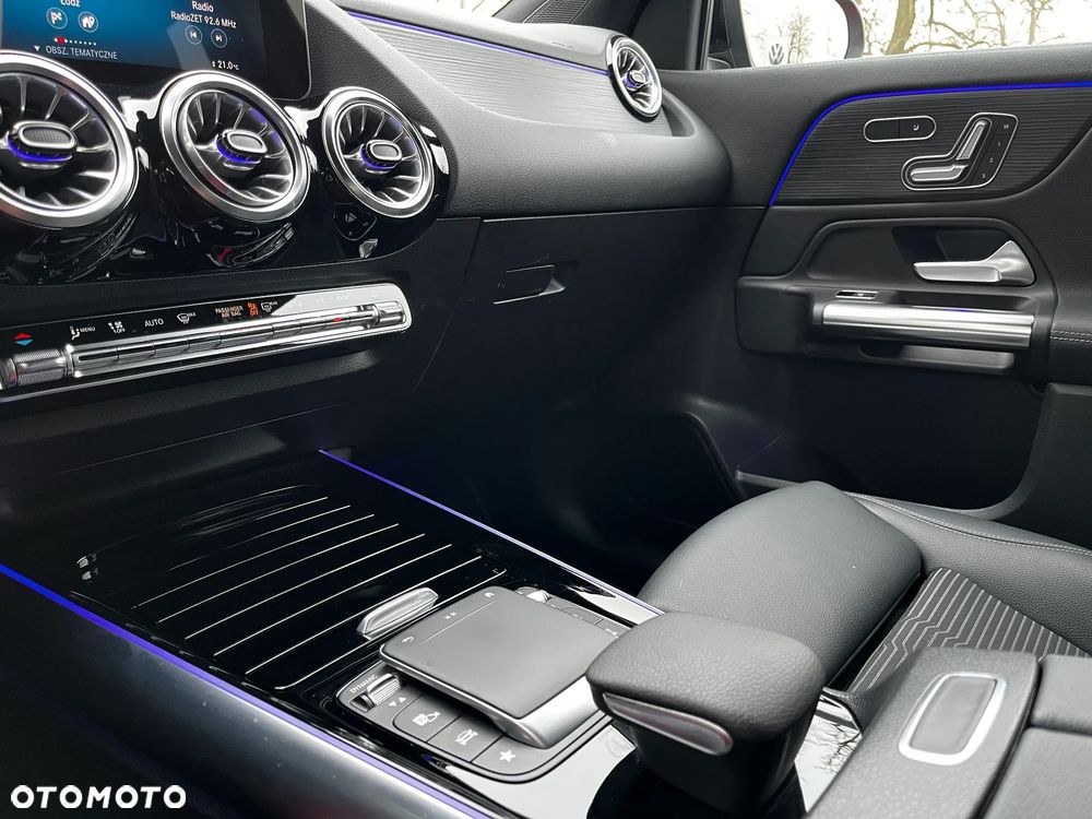 Mercedes-Benz GLA 250 4-Matic - 15